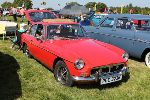 Pgc Cars MGB GT - PGC 323 K - My Classic Cars