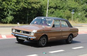Hillman Hunter – RPU 260 M (Copyright ERF Mania)