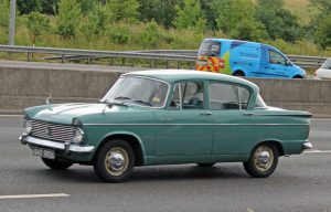 Hillman Super Minx – AAD 382 A (Copyright ERF Mania)