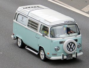 Volkswagen T2 Camper Van – EKH 347 K (Copyright ERF Mania)