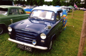Ford Thames 300E 5cwt Van – SOY 545